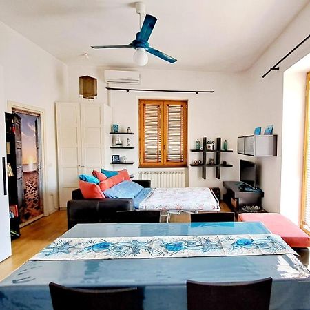 Ferienwohnung Coral & Turquoise Pozzuoli Exterior foto