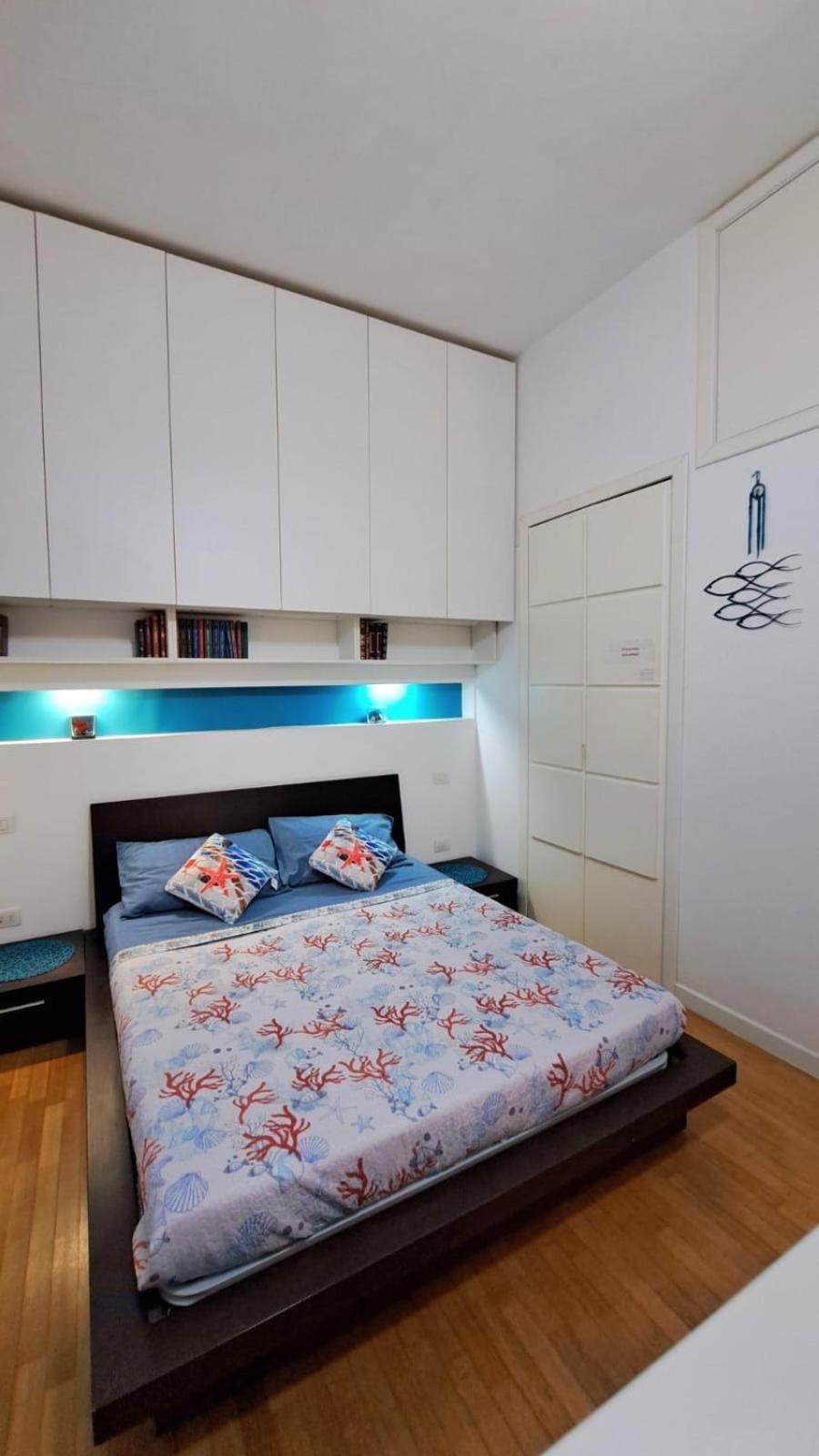 Ferienwohnung Coral & Turquoise Pozzuoli Exterior foto