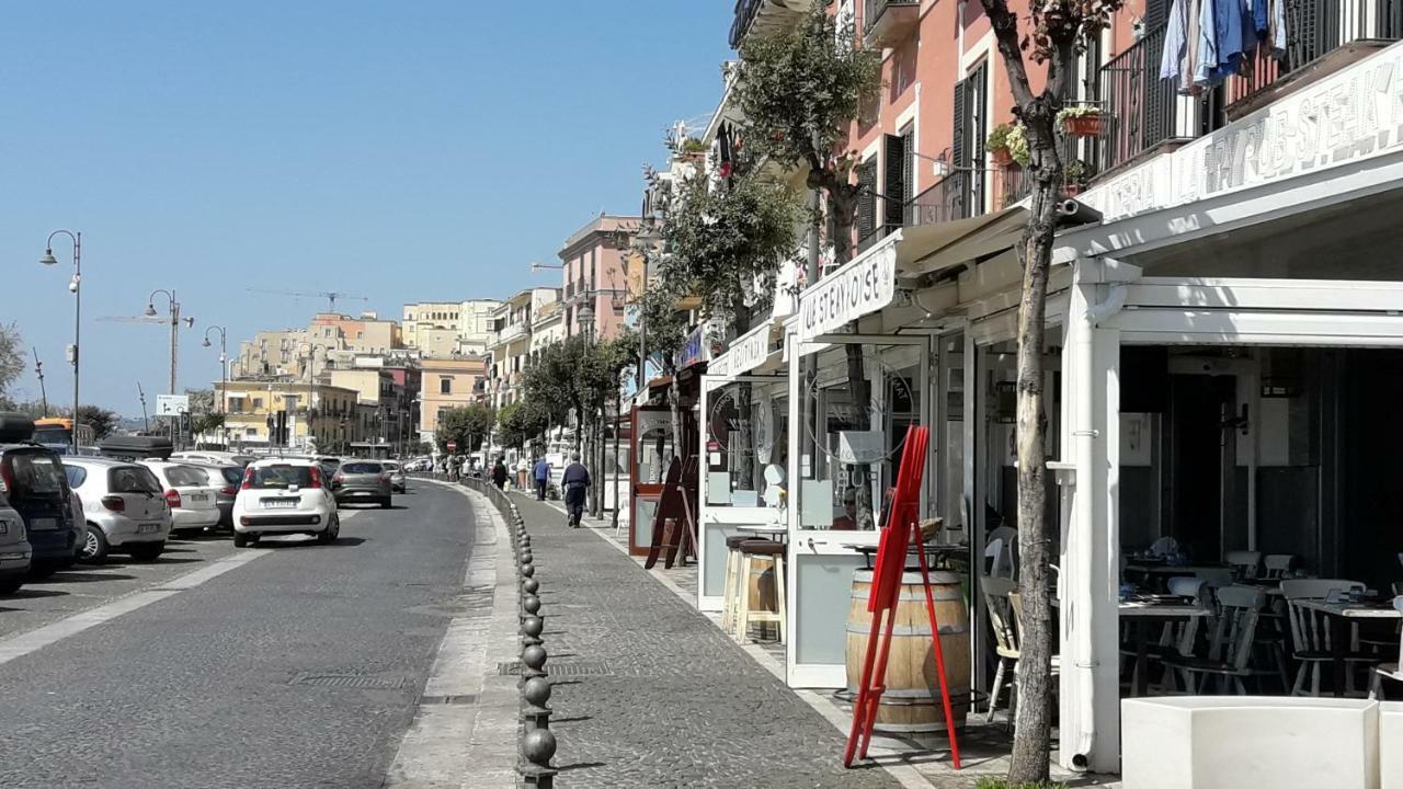 Ferienwohnung Coral & Turquoise Pozzuoli Exterior foto