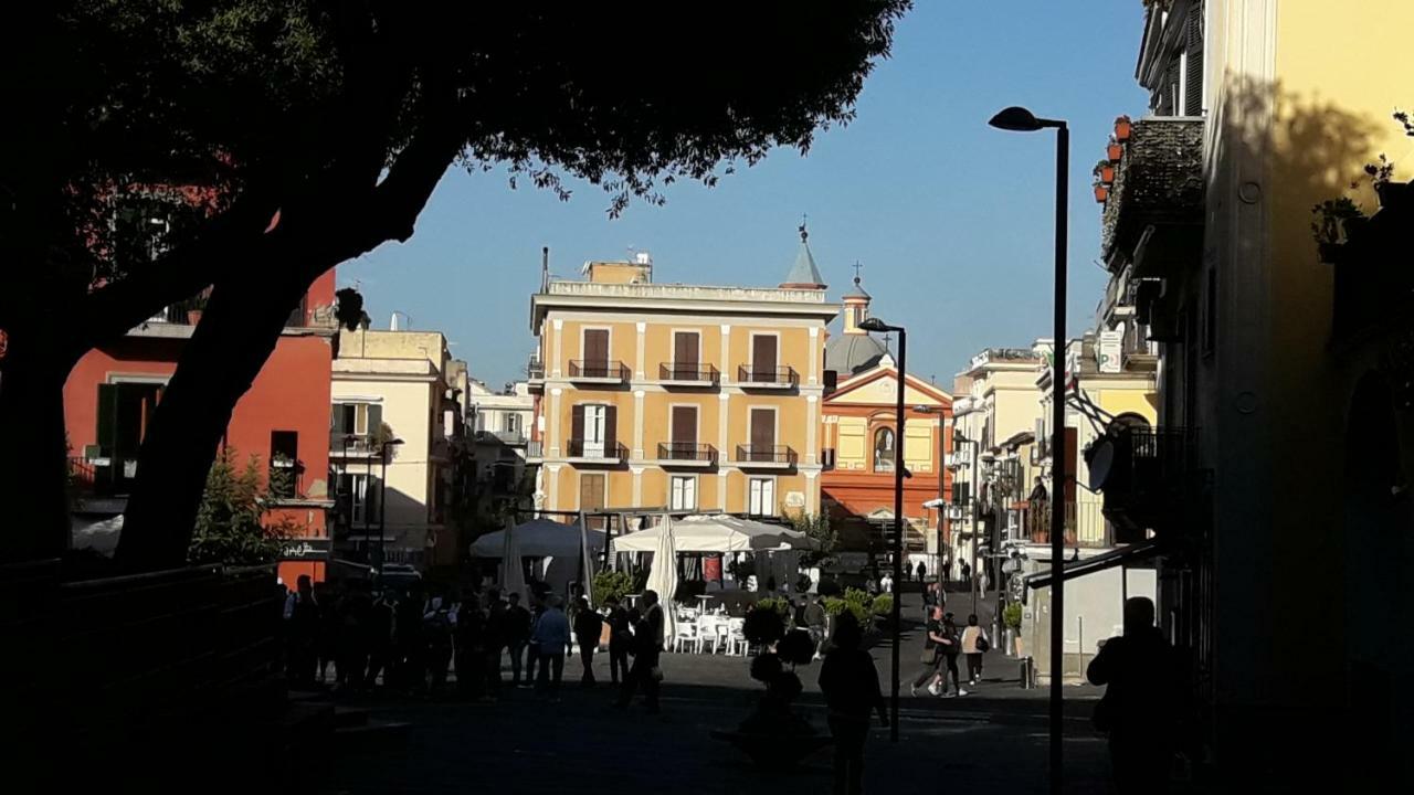 Ferienwohnung Coral & Turquoise Pozzuoli Exterior foto